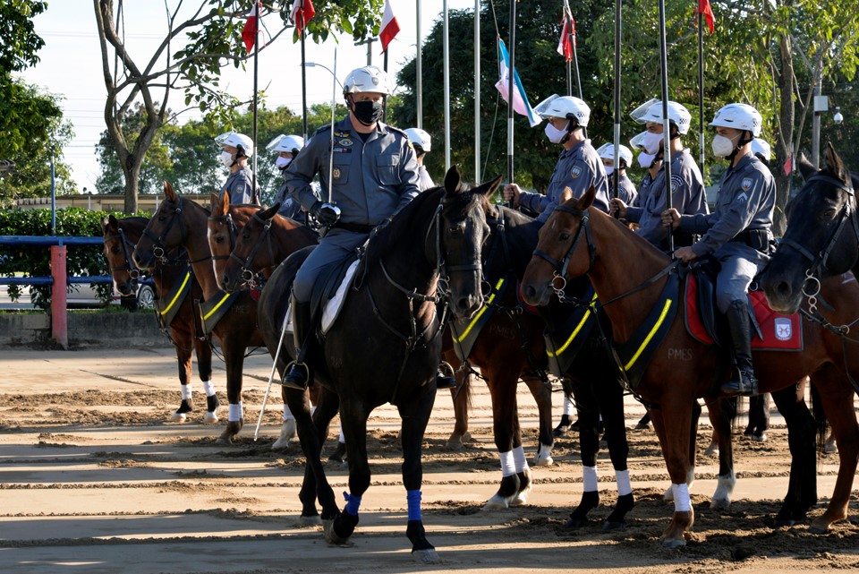 Cavalaria da PM inaugura pista Centauro de Maneabilidade a Cavalo - SSP